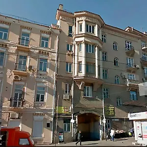 home-hotel-apartments-on-lva-tolstogo.hotels-of-kiev.com/